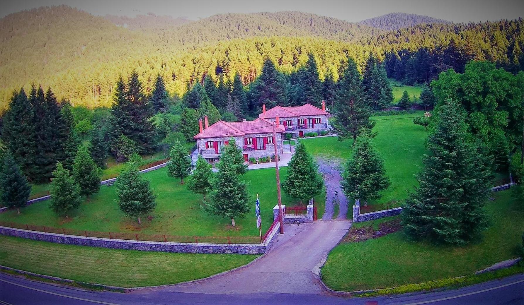 Φιλοξένια Studios