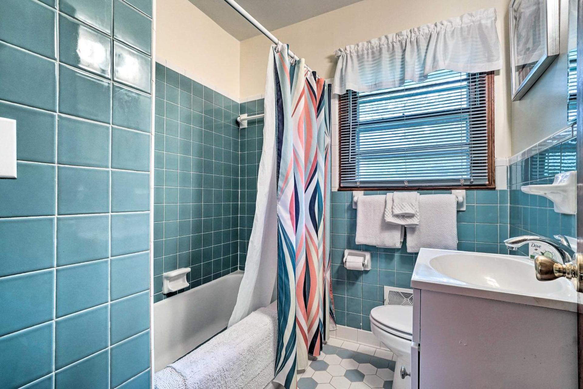 Pet Friendly Home with Hot Tub, Patio and Game Room!