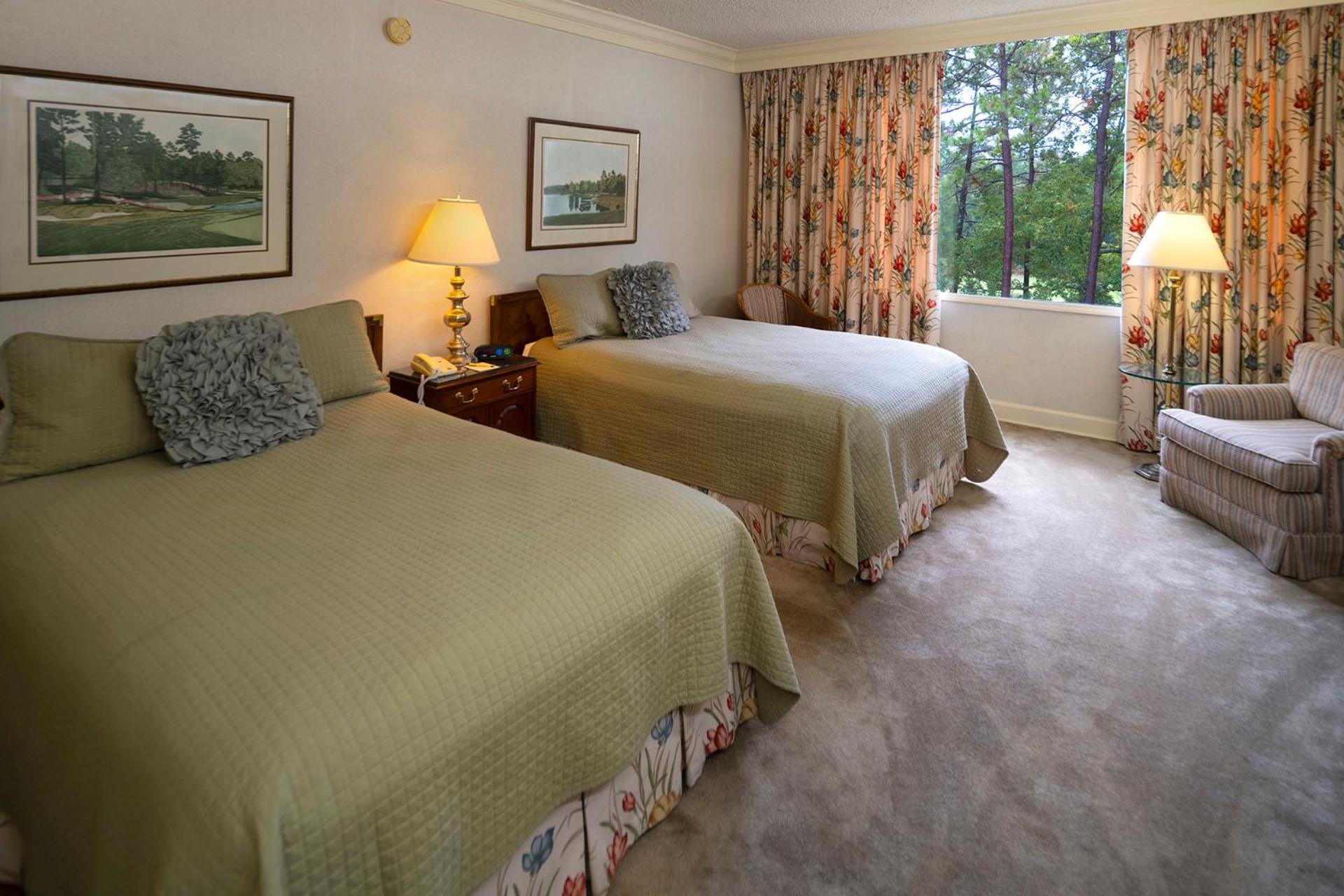 The Inn at Houndslake