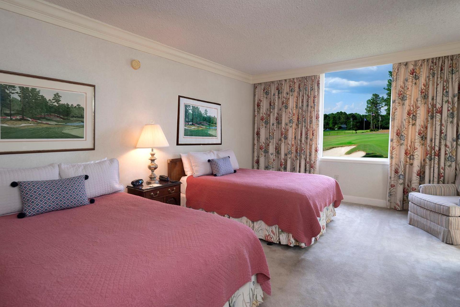 The Inn at Houndslake