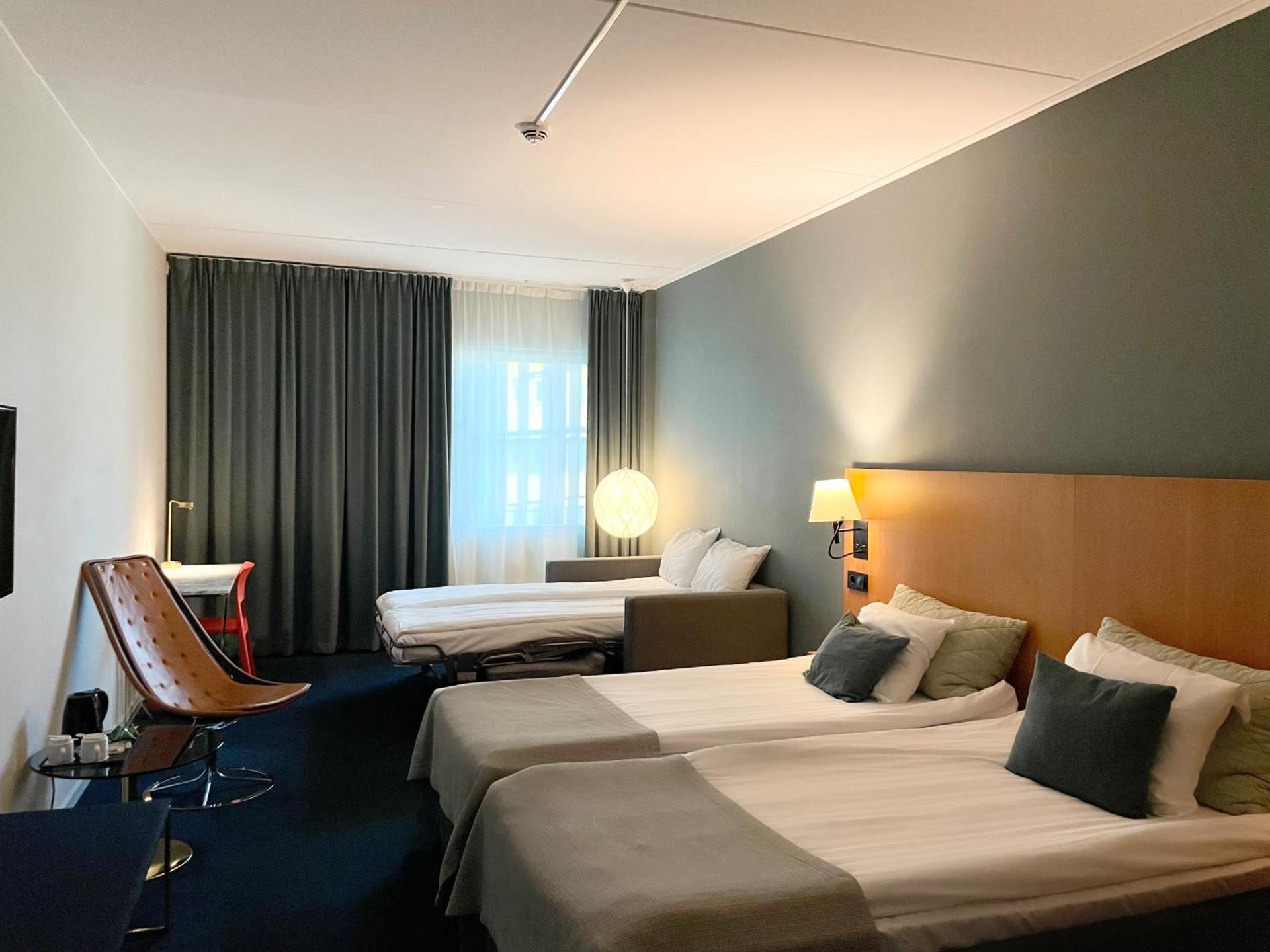 Photo of the whole room