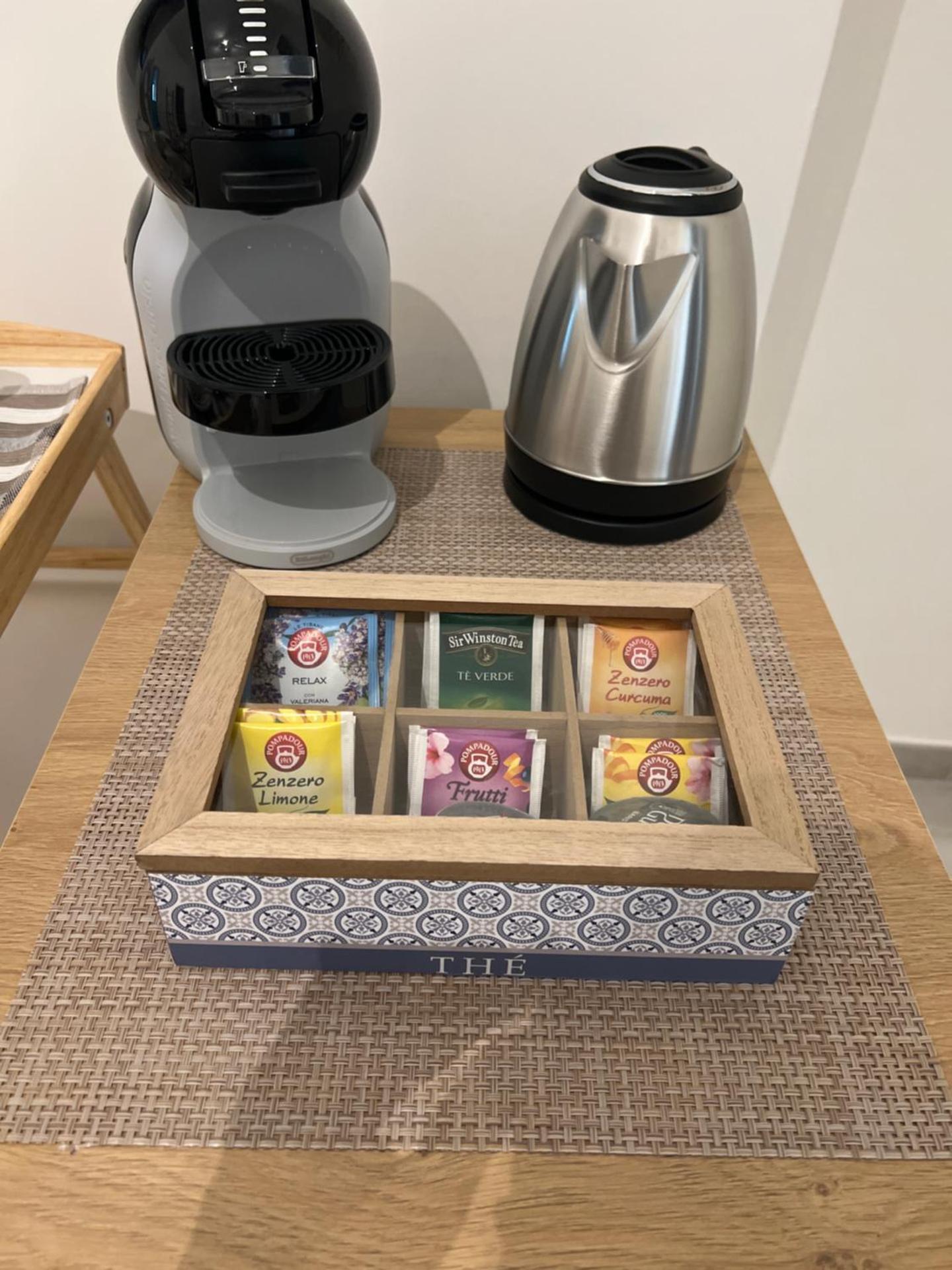 Coffee/tea facilities