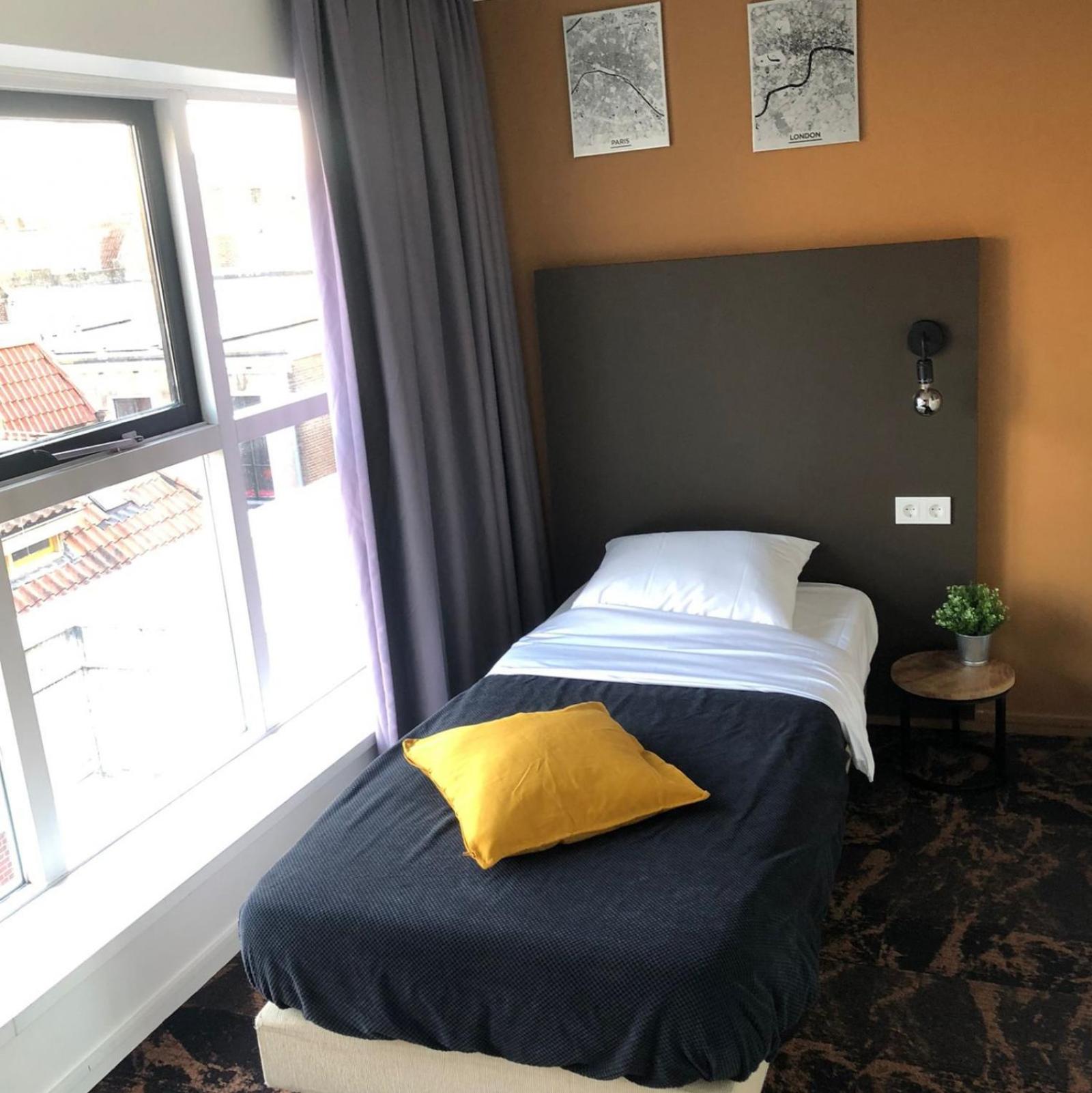 Hotel The Happy Traveler