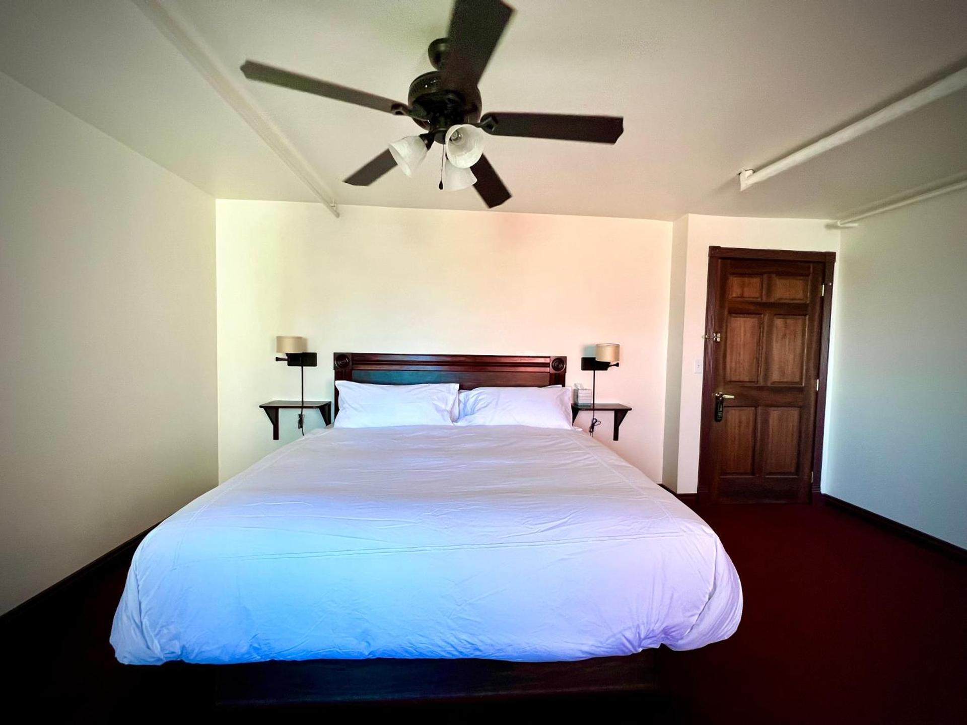 Mini suite #2- Partial Ocean View - No pets