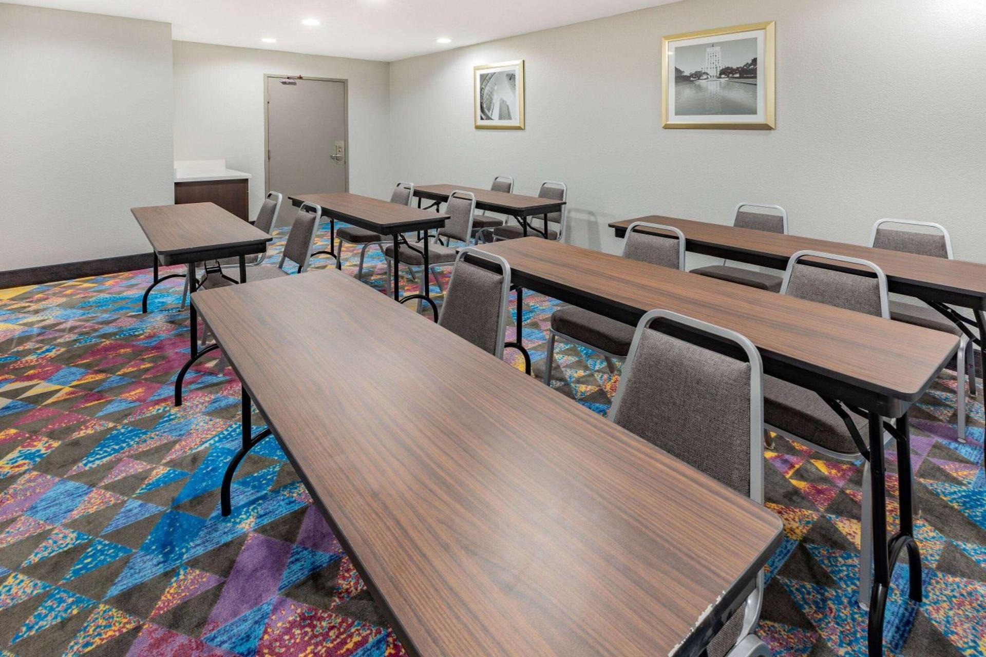 Meeting/conference room