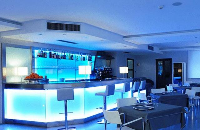 Lounge or bar