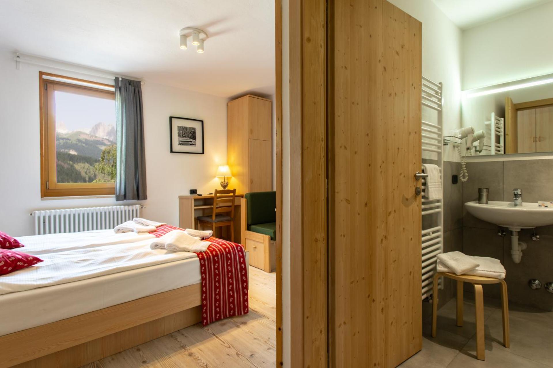 Ciasa Alpina Relax Hotel