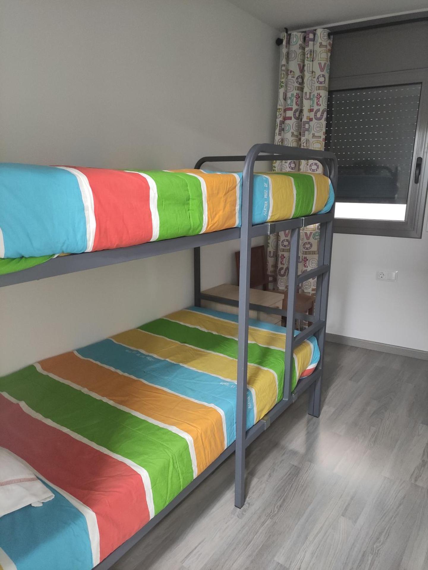 bunk bed