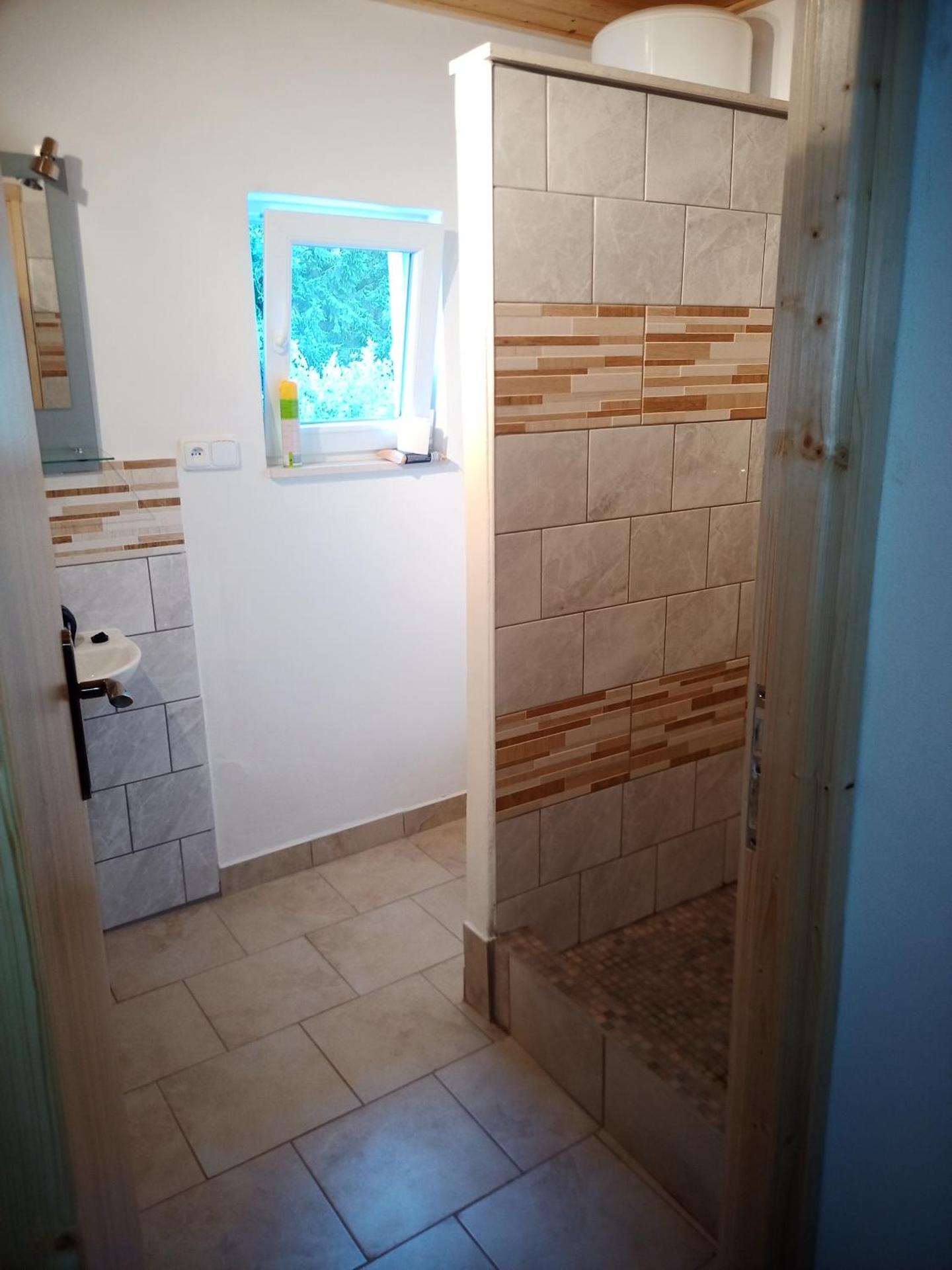 Na červené louce relax Líbá 6