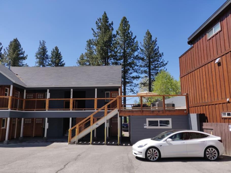 Lakeside Hotel room #7 in Kings Beach