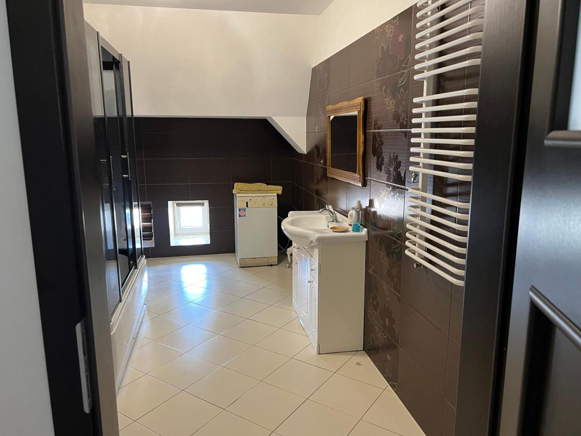 Noclegi nad neonet Bogatynia