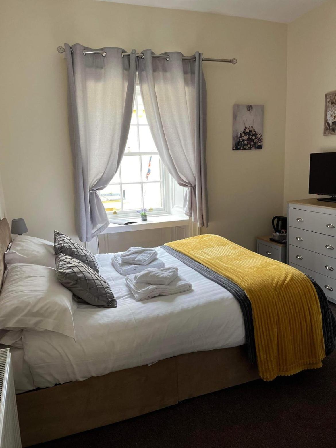 Manor House Hotel and Restaurant