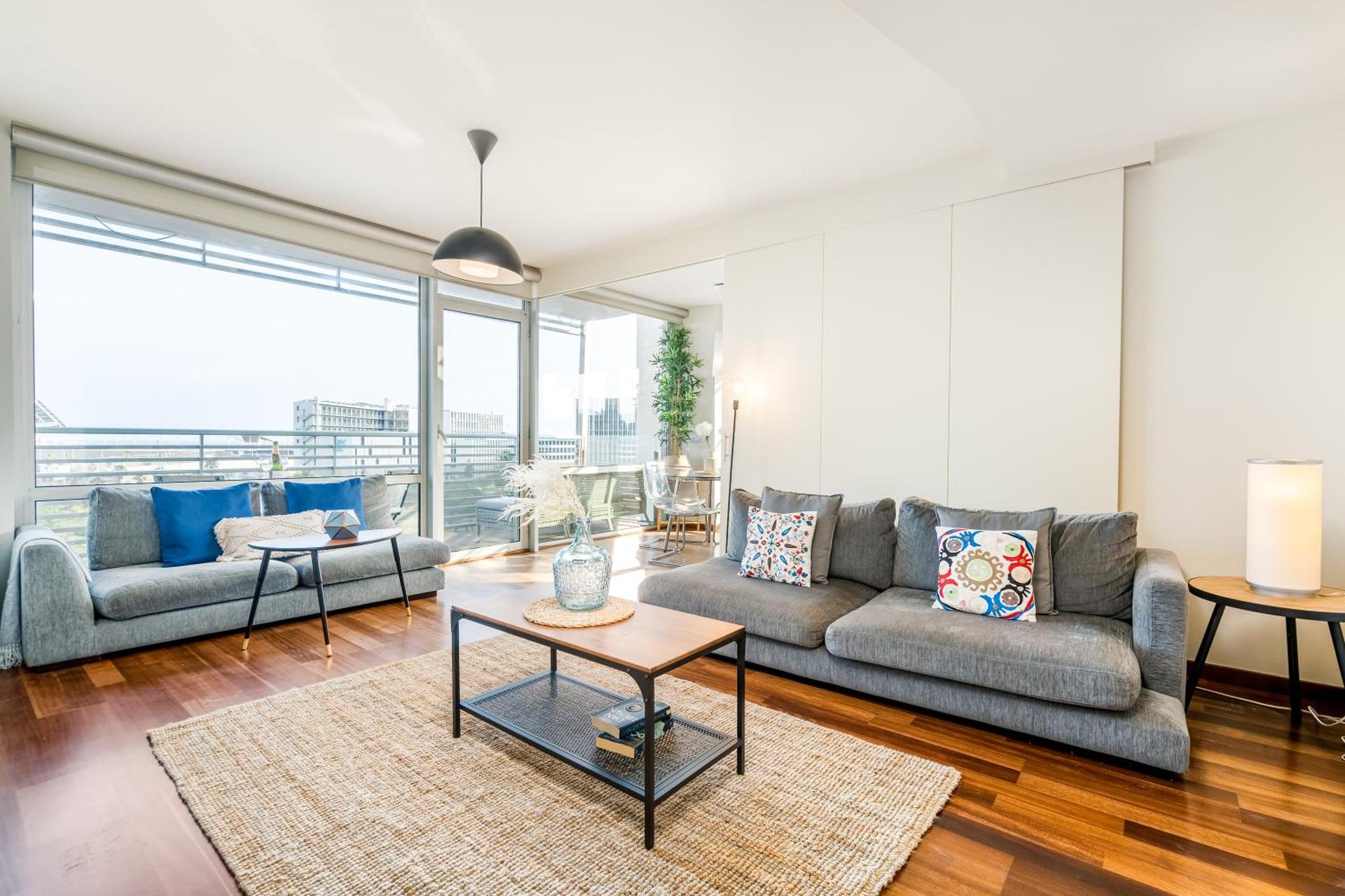 Lodging Apartments Forum Llull