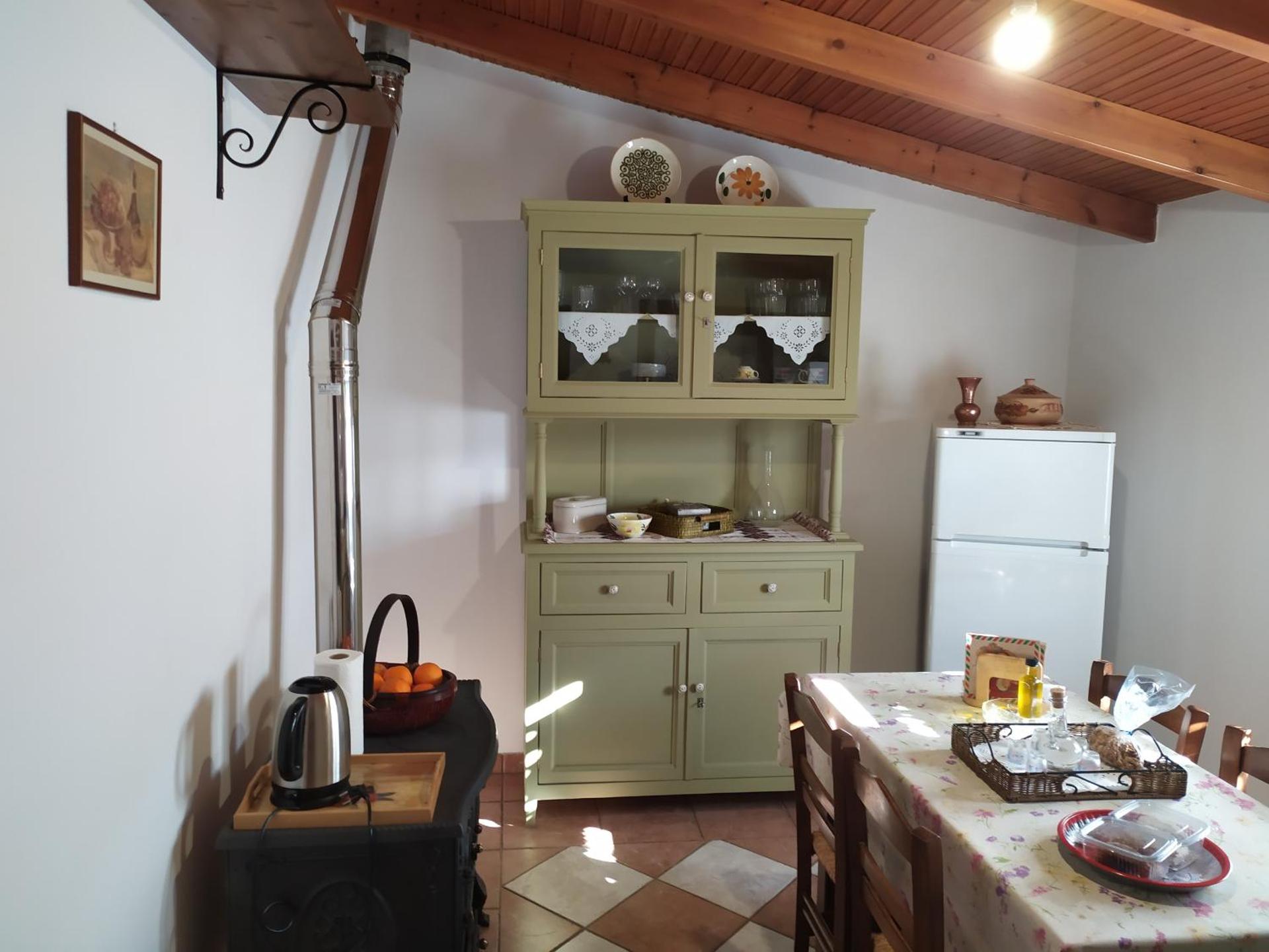 Magnolia Traditional Stone House in Vamvakou