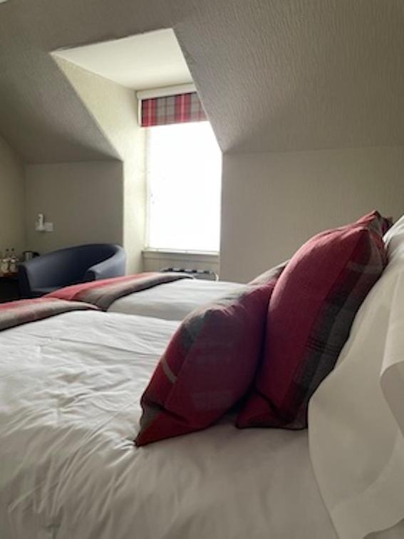 Double or Twin Room with Private Bathroom