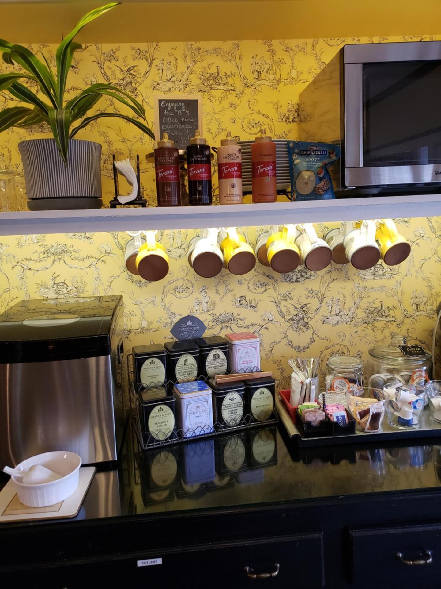 Coffee/tea facilities