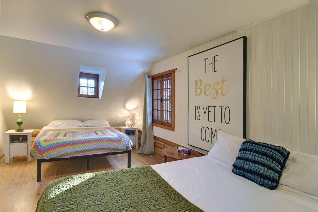 Family Friendly Private Log Home 6 Person Remote Work Breathtaking Mountain Views Versant Nord