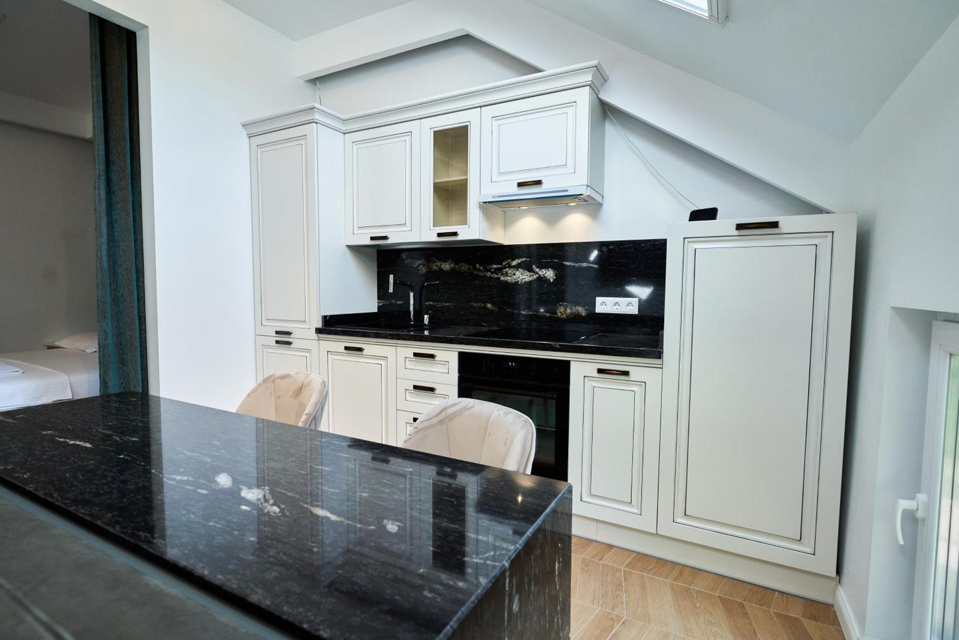 Studio Carolyne Bistrita