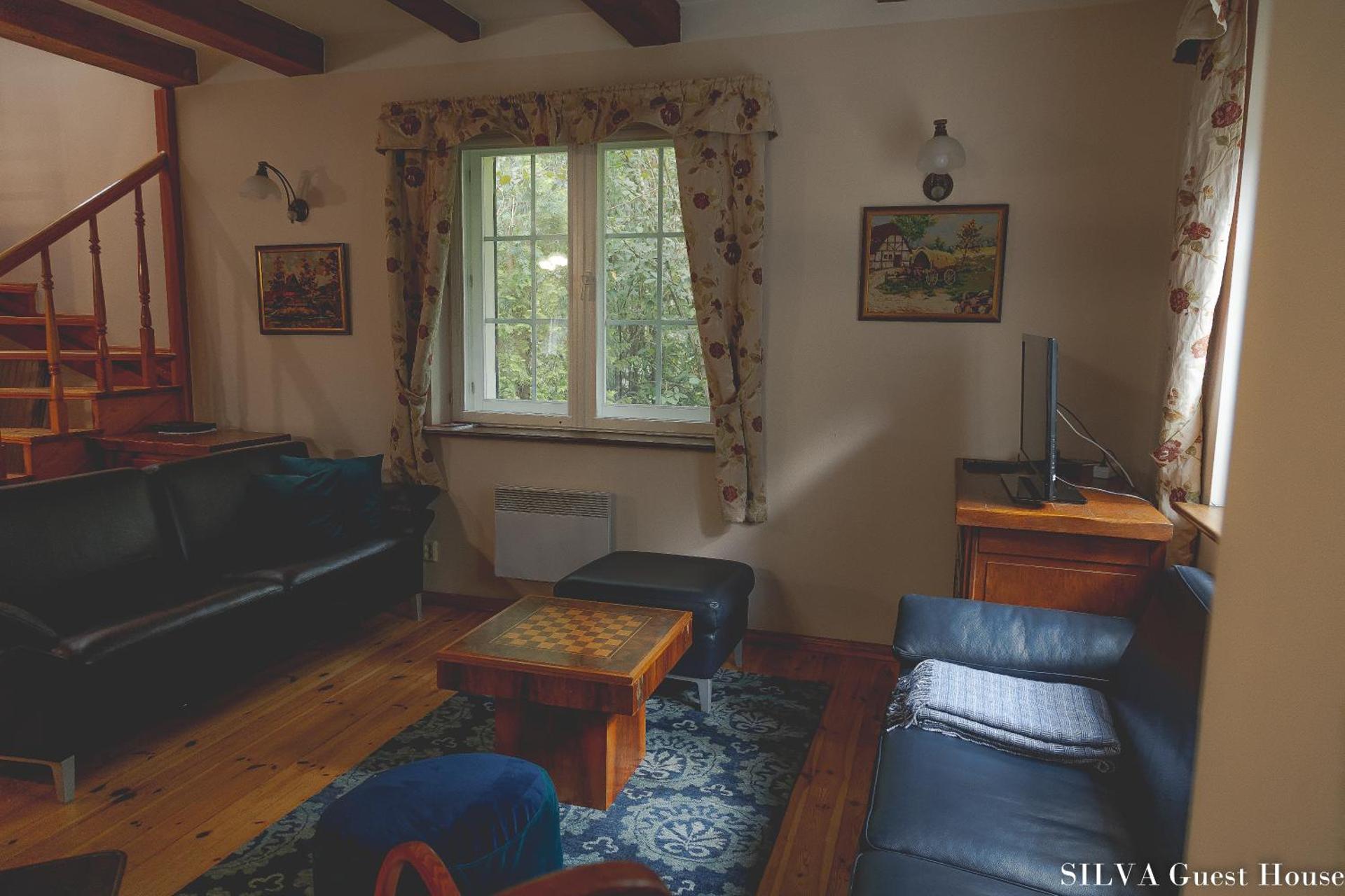 SILVA Guest House - dom wczasowy, tenis, basen, balia i sauna