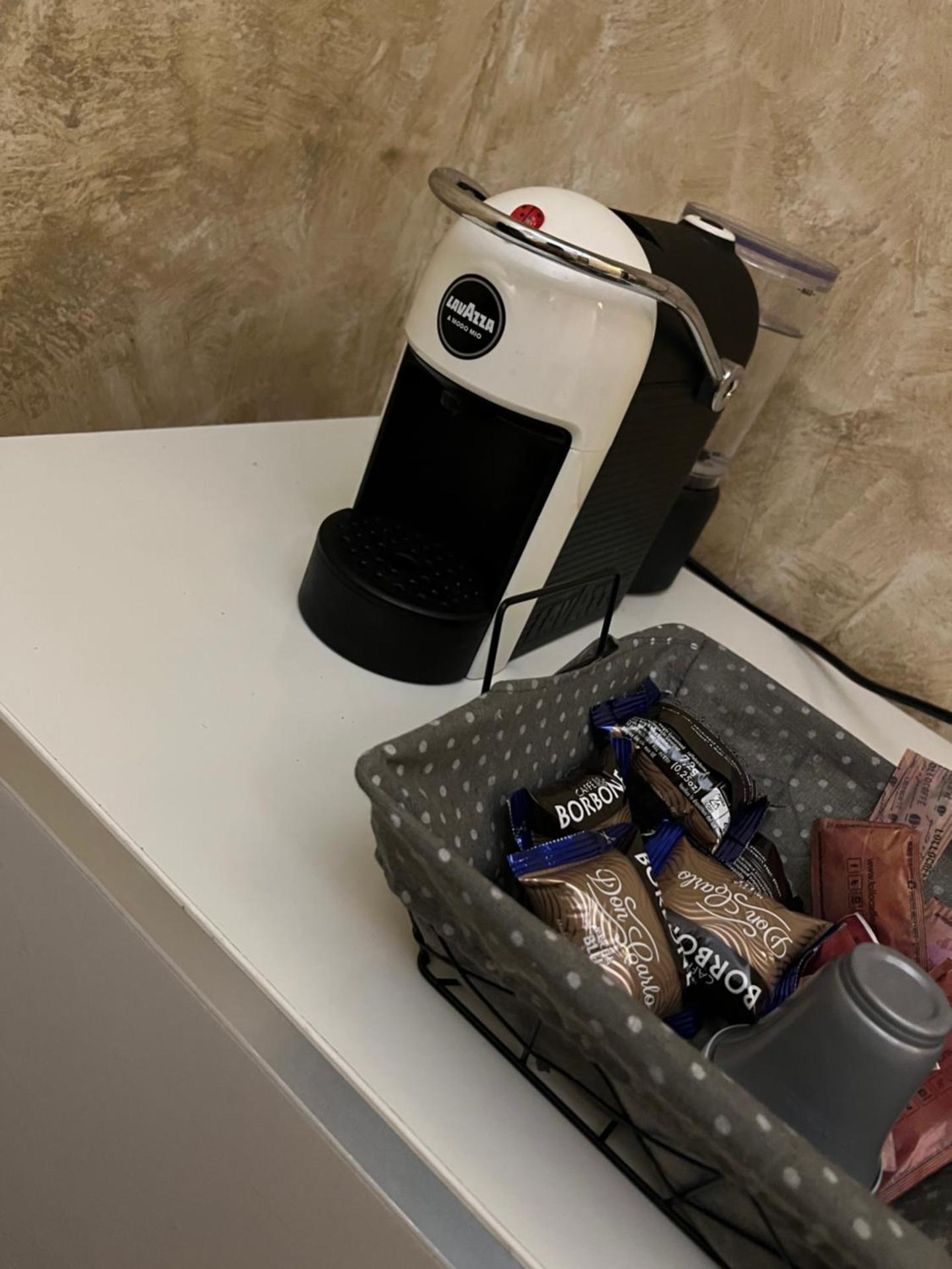 Coffee/tea facilities