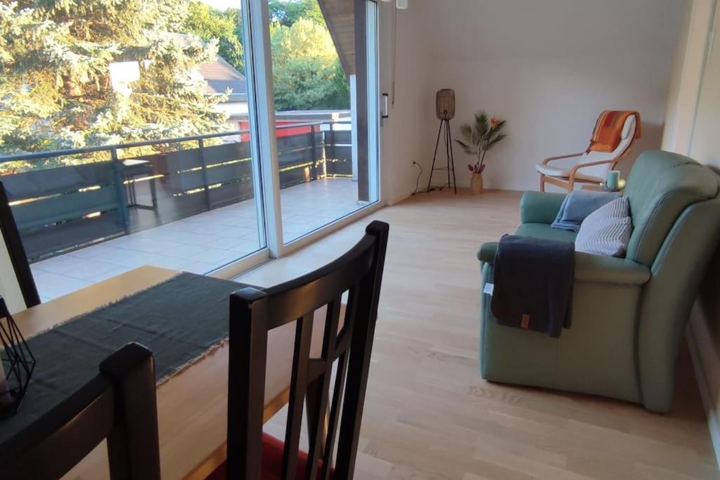 Top Ferienwohnung am Waldrand mit großem Balkon