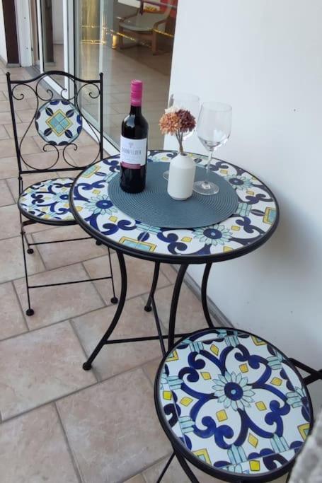 Top Ferienwohnung am Waldrand mit großem Balkon