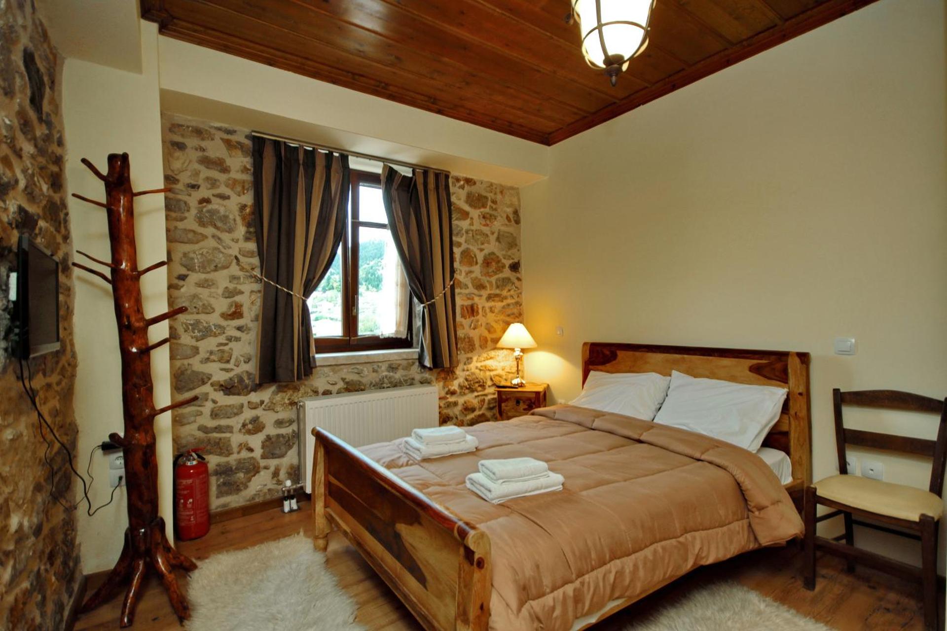 Double Room with Mountain View