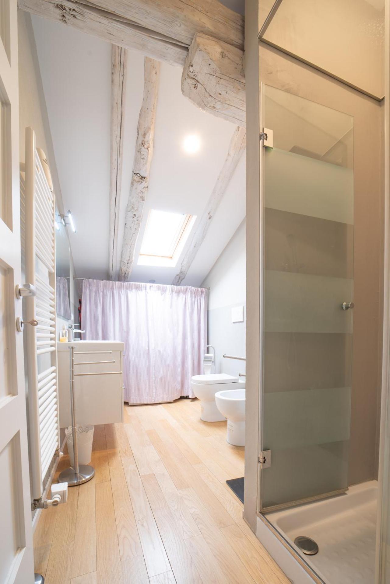 Tribunali suite de charme