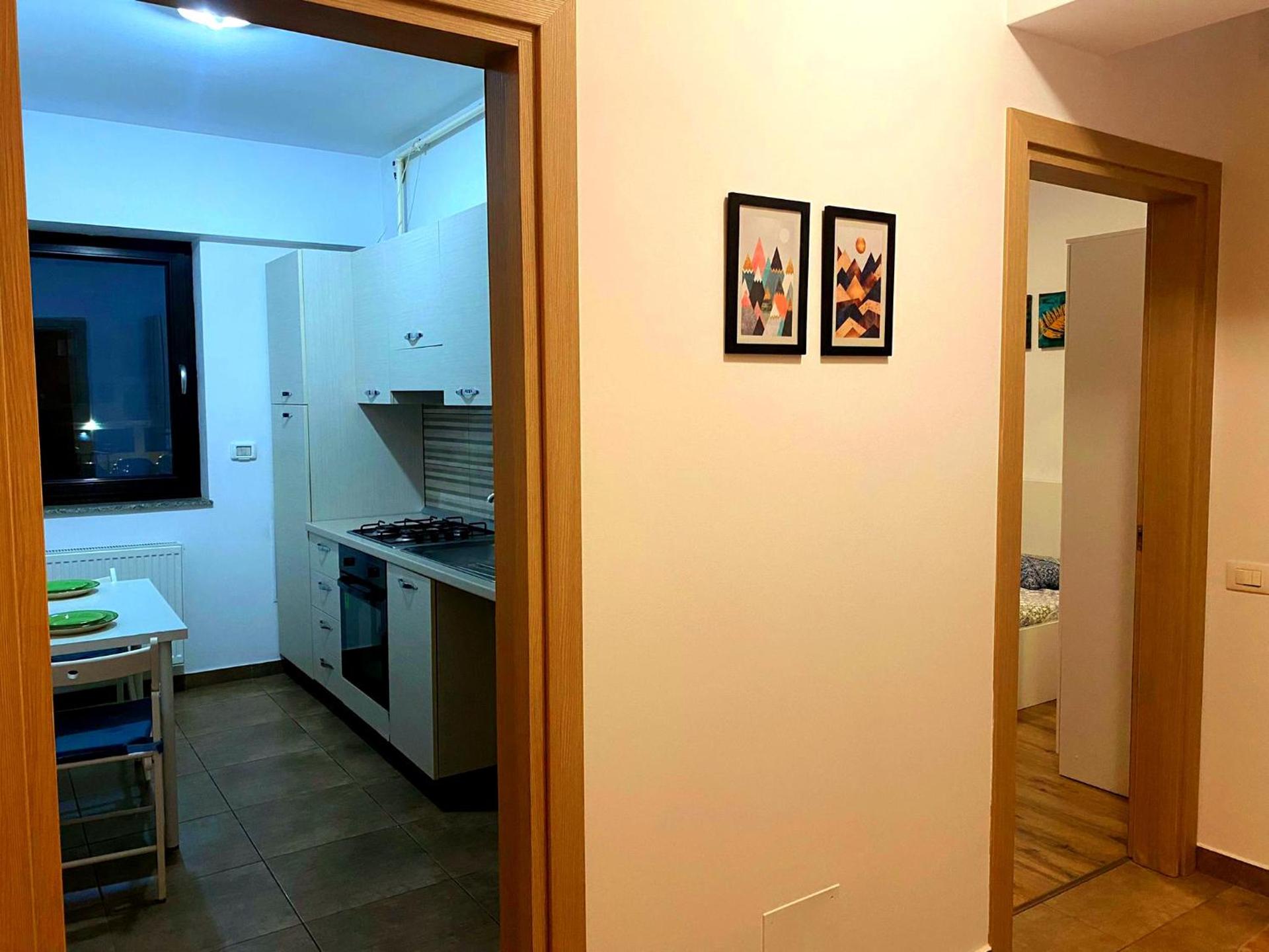 Bellagio - Cozy Apartment with Free Parking & Gym