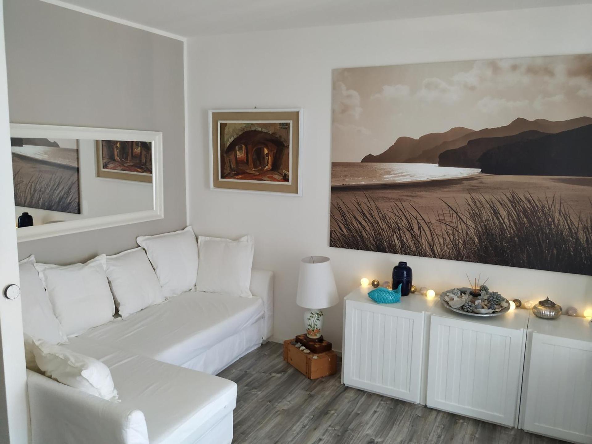 Lovely lake wiev&pool