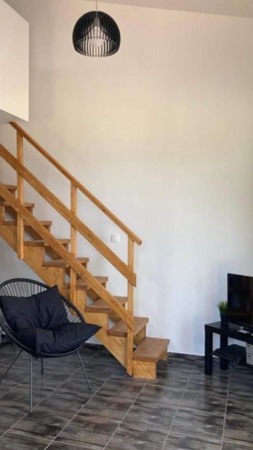 Σπίτι με σοφίτα μπροστά στη θάλασσα