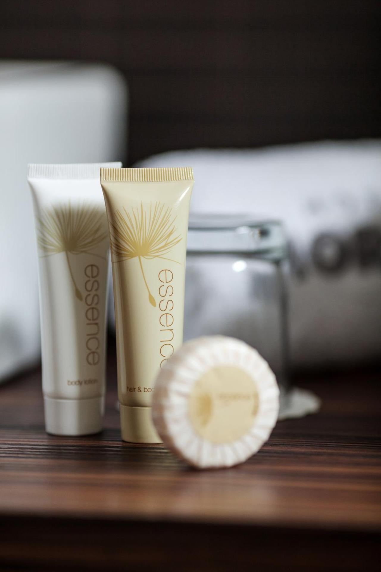 Deluxe Double or Twin Room with Spa Bath