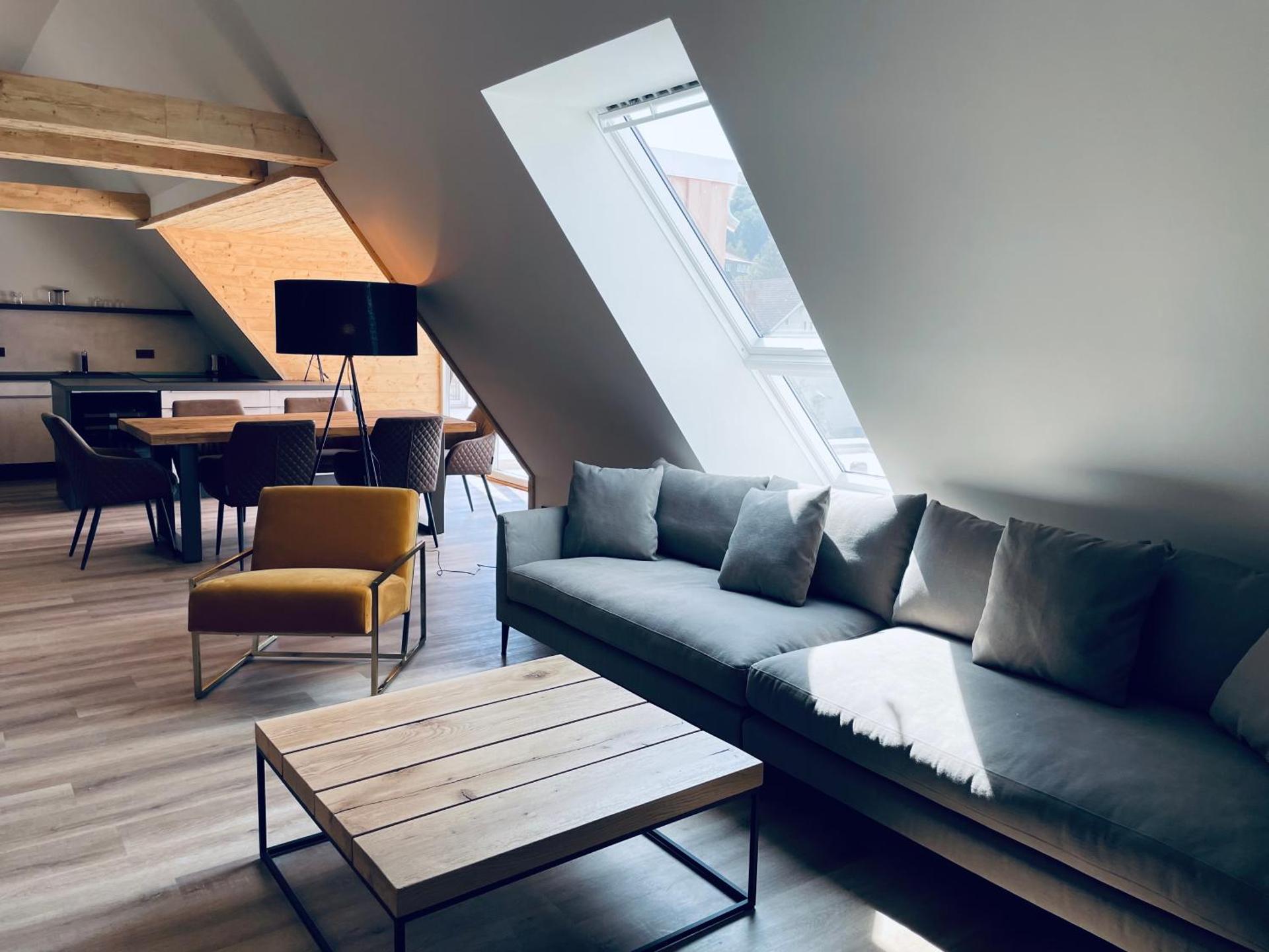 Communal lounge/ TV room