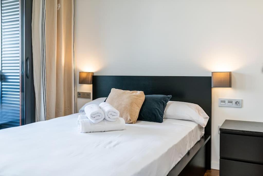 Moderno apartamento con Piscina y Parking