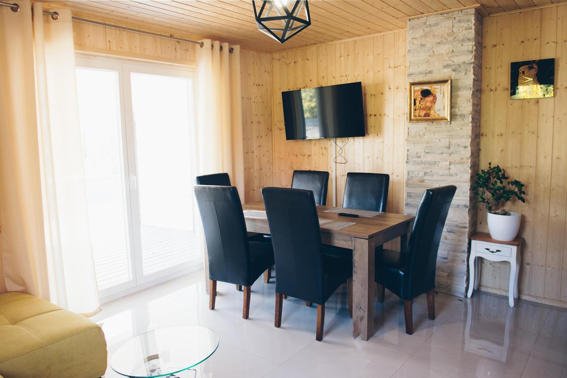 Jantar Domki Comfort oraz Comfort Wellness Zone sauna jacuzzi