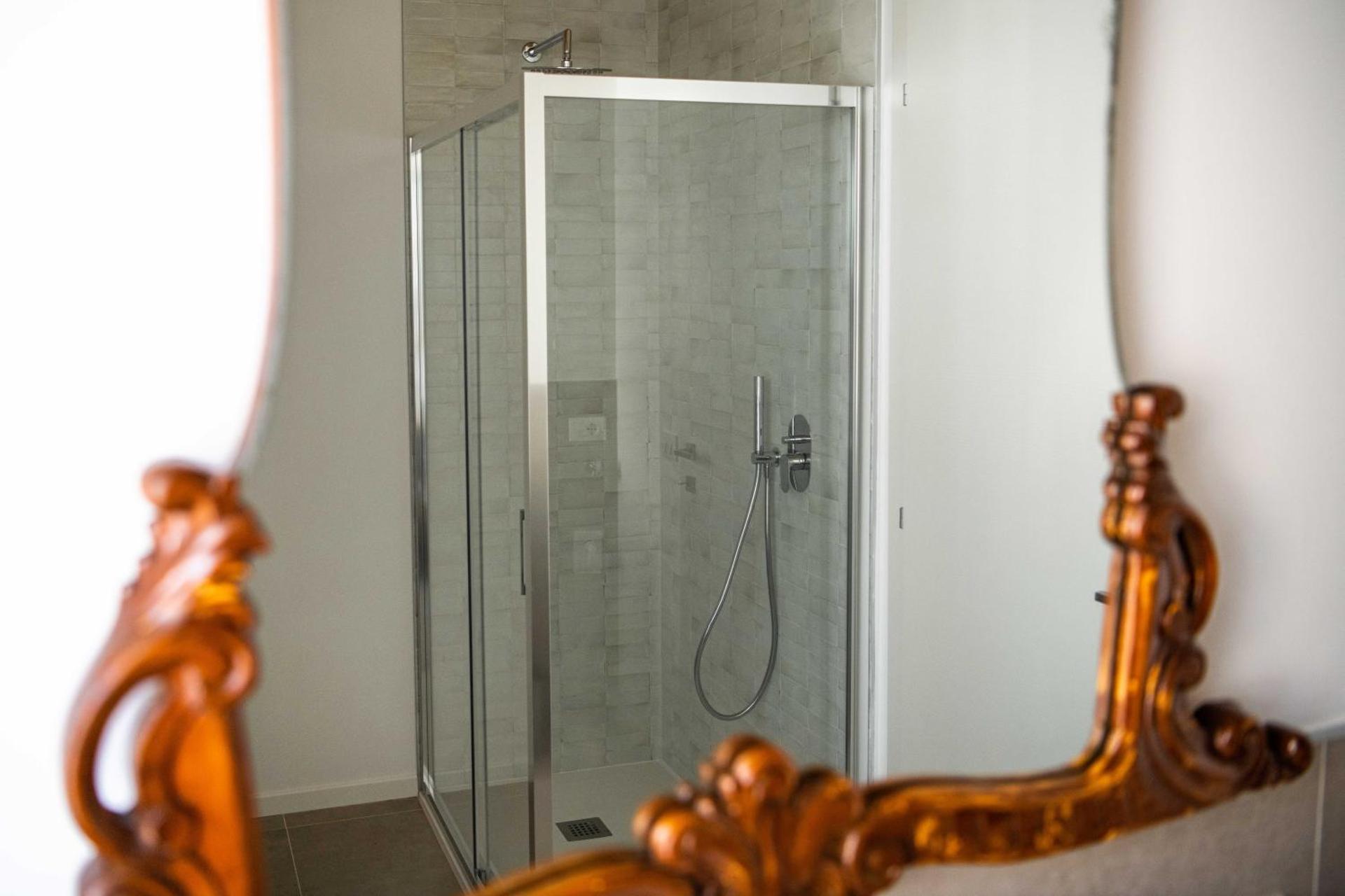 King Room with Garden View