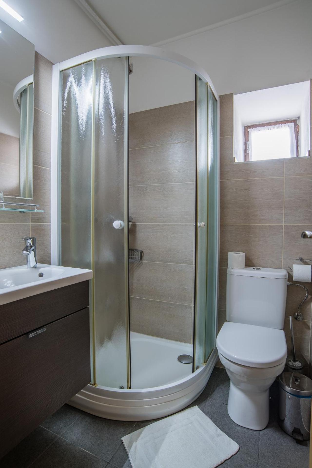 Quadruple Room with Bathroom