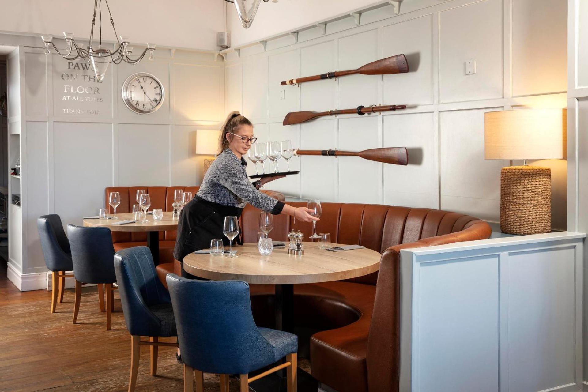 Restaurant/places to eat