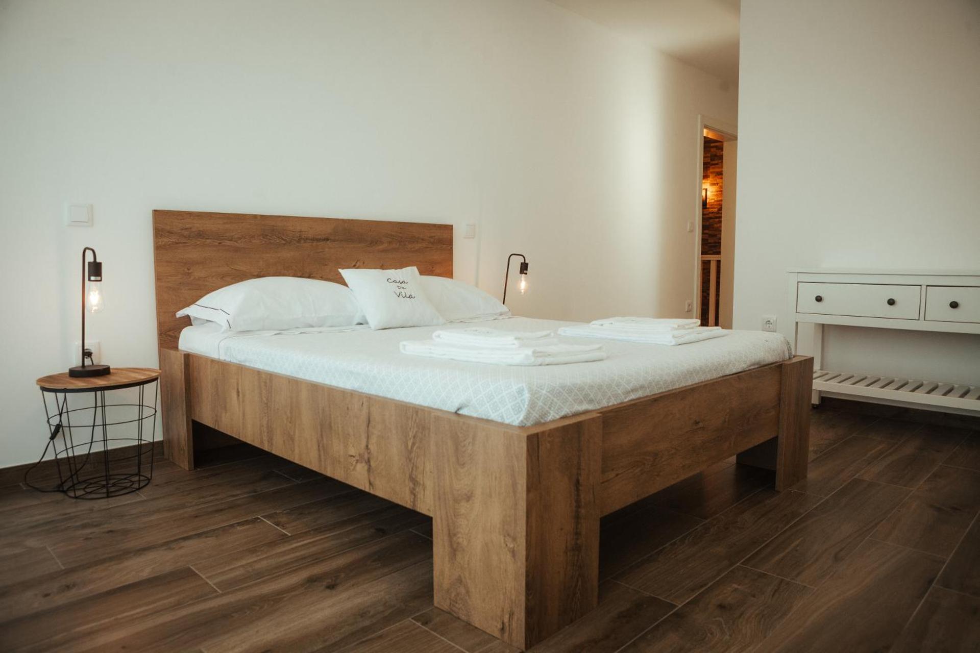 Casa da Vila - Pool & Hot Tub with Mountain View in Gerês