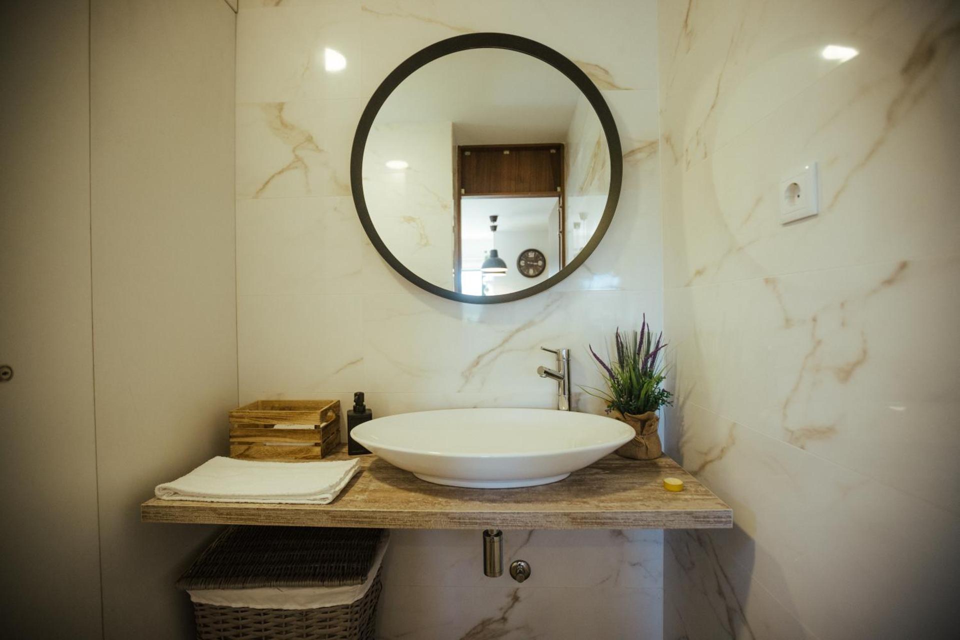 Casa da Vila - Pool & Hot Tub with Mountain View in Gerês