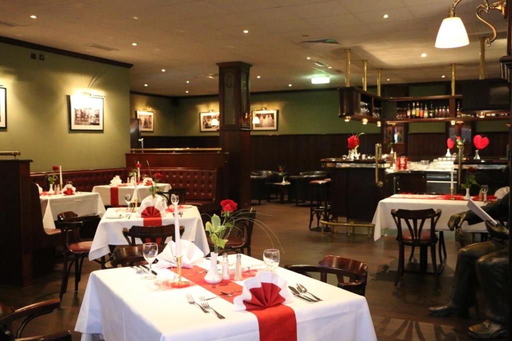 Restaurant/places to eat