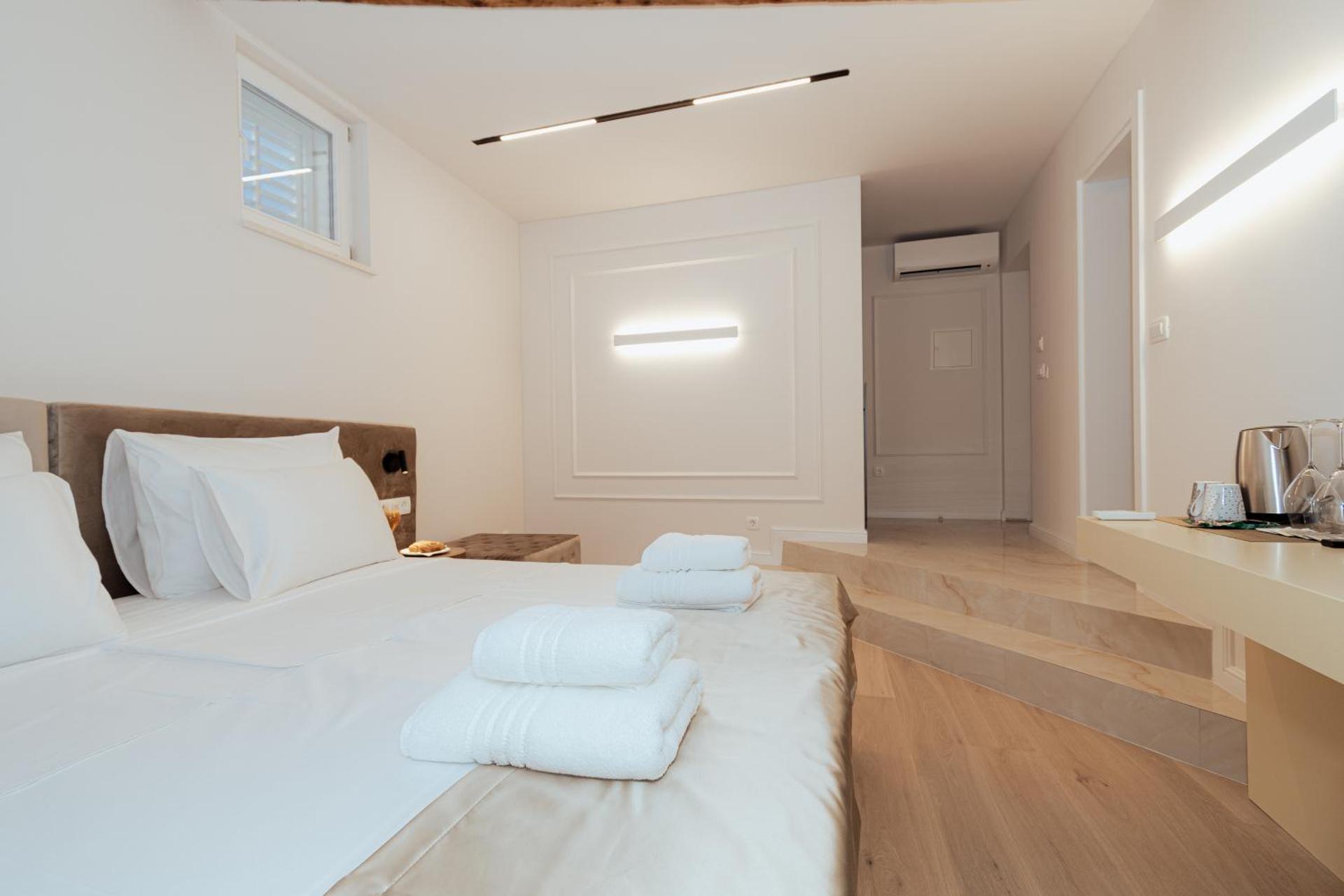 Trecento Boutique Rooms