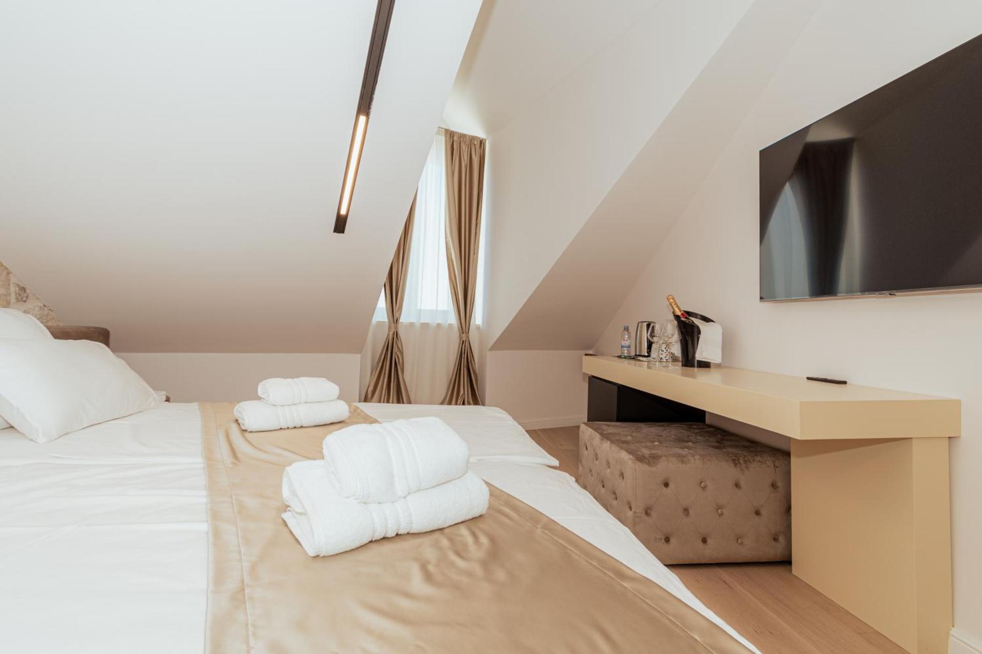 Trecento Boutique Rooms