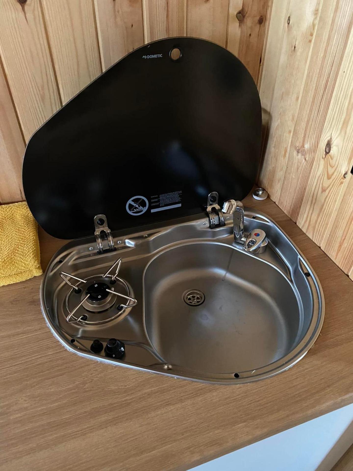 Couston Lakes Resorts