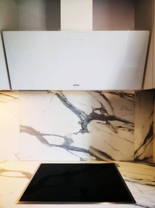 Petit Paradis Cosy T1 Bis 40m2 Indépendent Studio en Maison avec Jardin & Parking Gratuit