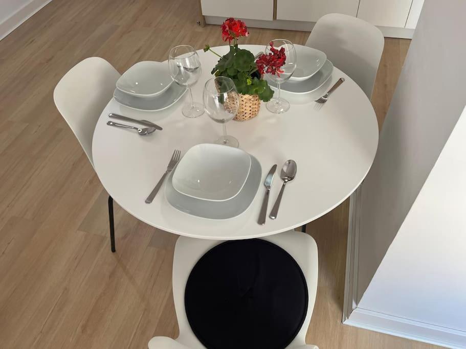 Spacious Loft, Parking Free M