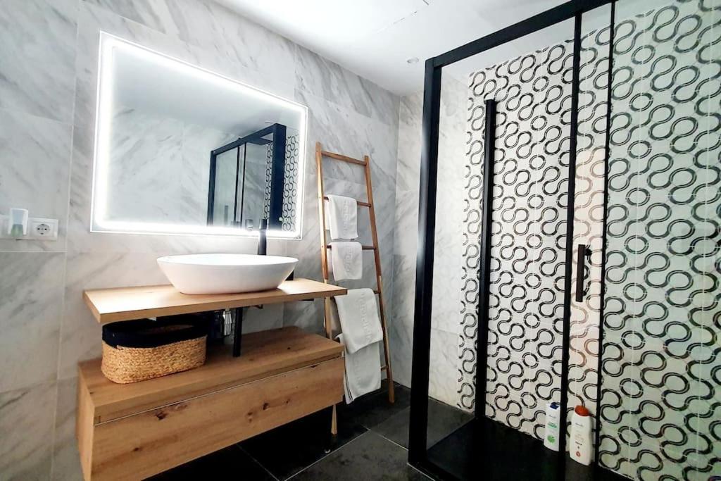 Spacious Loft, Parking Free M