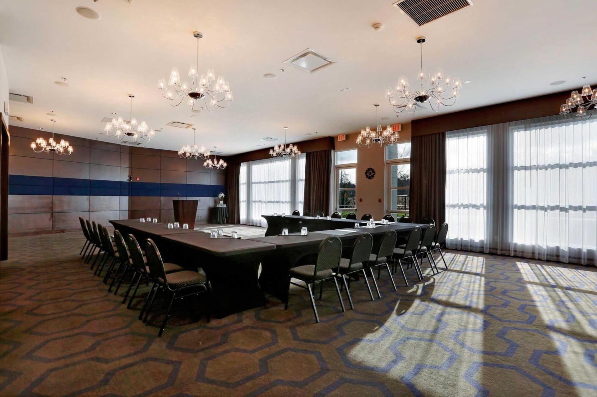 Meeting/conference room