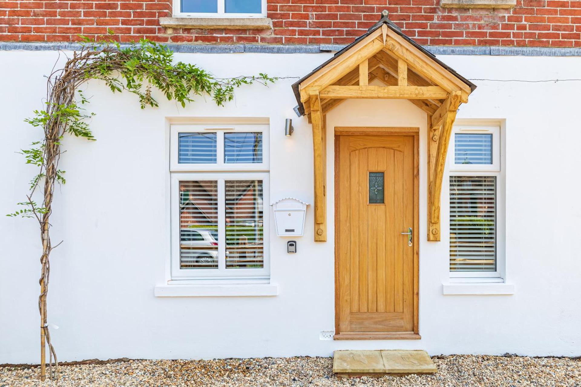 Westview Cottage bikes/chef/hot tub