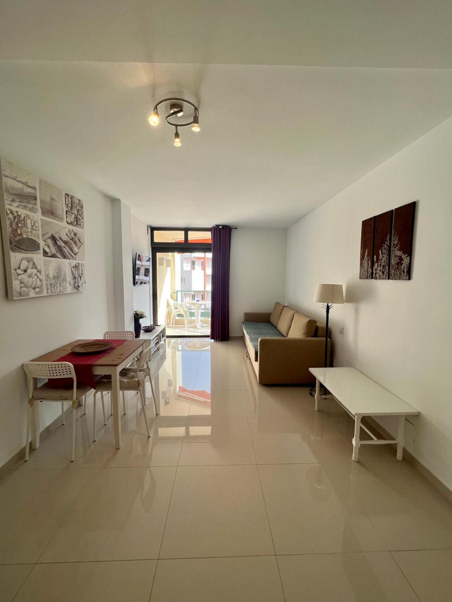 Apartment 409 El Carmen